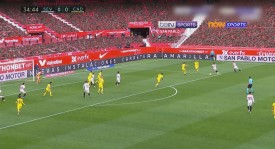 拜仁慕尼黑锋线危机：莱万停赛，哈维教练紧急寻替身