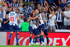 皇马2-5惨败马竞：战术失误与球员状态揭秘