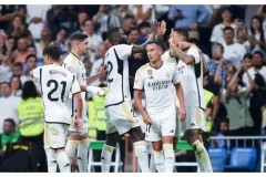 西甲联赛焦点战：马德里竞技5-2大胜巴拉多利德，吉梅内斯传射莫拉塔双响