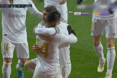 皇马VS巴黎圣日耳曼：姆巴佩闪耀西甲，皇马强势领跑积分榜